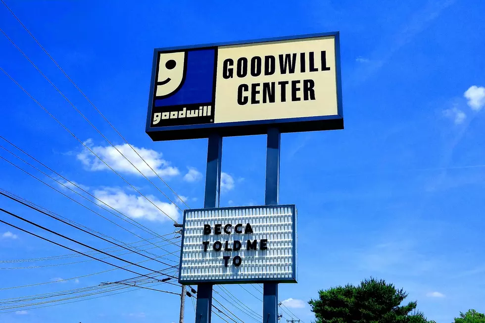 Owensboro Goodwill Supports #BeccaToldMeTo